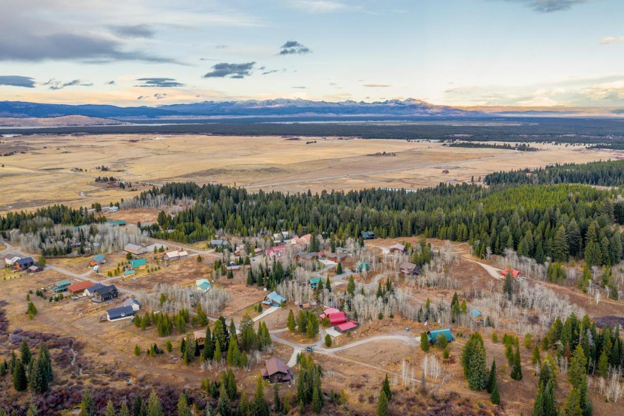 Forest Edge Home West Yellowstone Extérieur photo