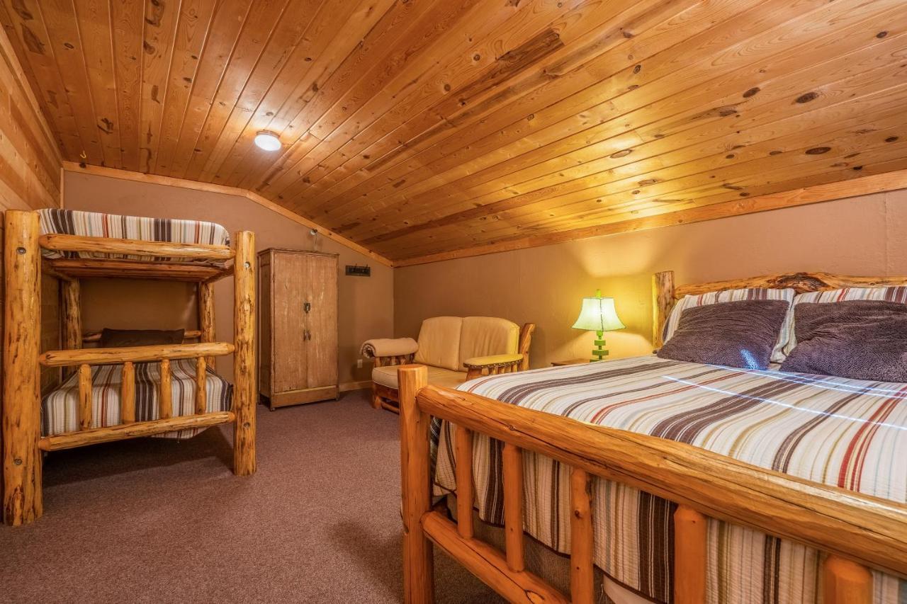 Forest Edge Home West Yellowstone Extérieur photo