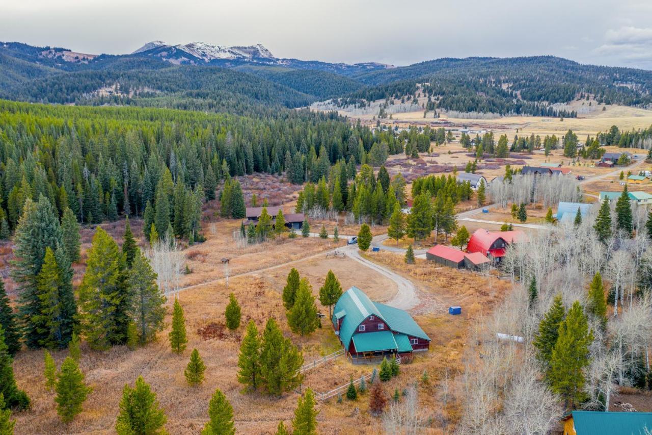 Forest Edge Home West Yellowstone Extérieur photo